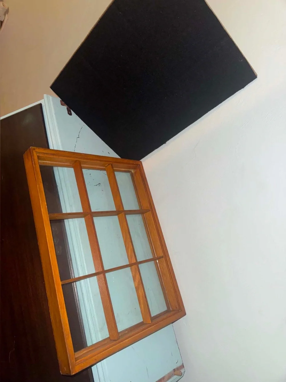 Shadow box frame